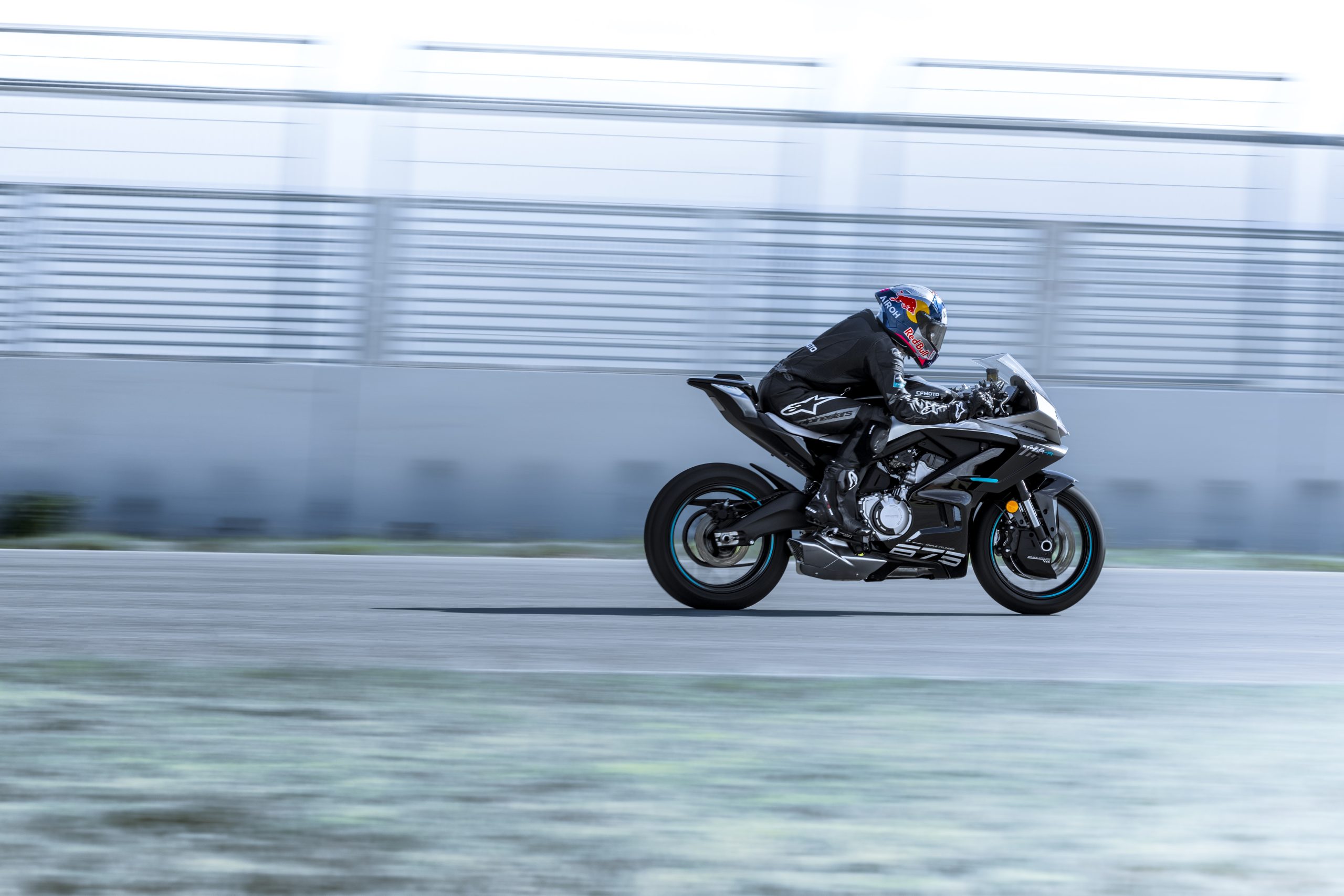 0502 ACT YM24 CFMoto 675SR R v4 2 scaled